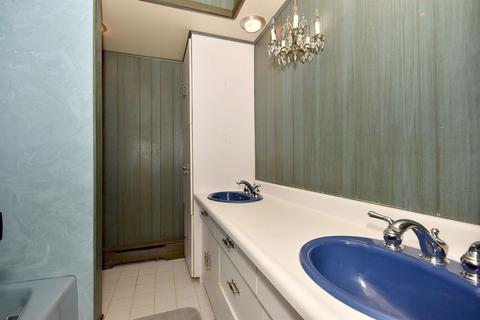 3025 Ruby St, Franklin Park, IL 60131 photo 9