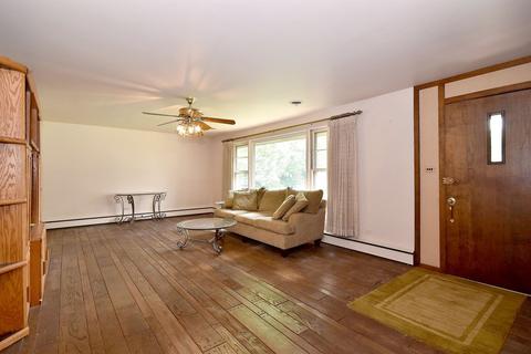 3025 Ruby St, Franklin Park, IL 60131 photo 4