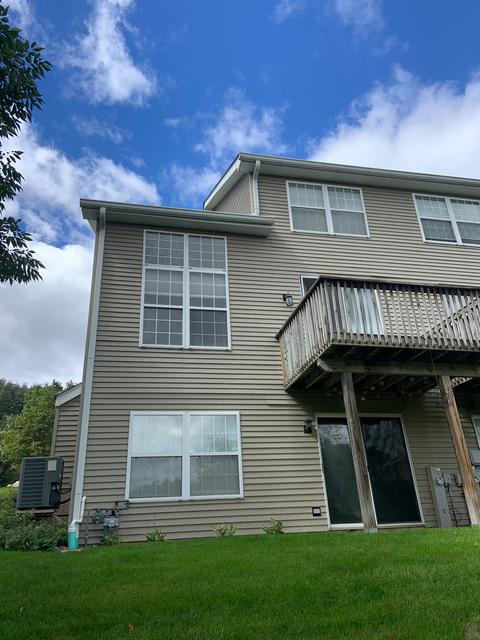 227 Grandview Ct, Algonquin, IL 60102 photo 2