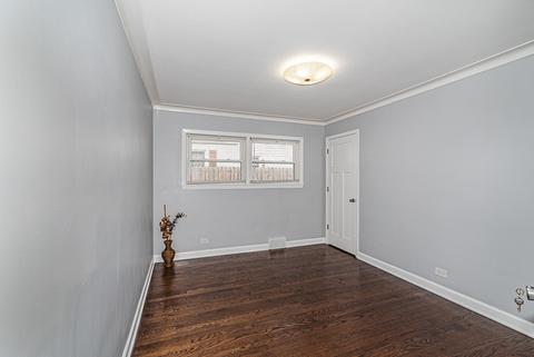 1084 E Algonquin Rd, Des Plaines, IL 60016 photo 10