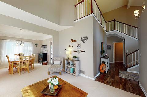226 Faircroft Rd, Bartlett, IL 60103 photo 2