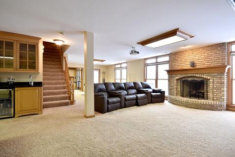 10 Union Cir, Wheaton, IL 60187 photo 29