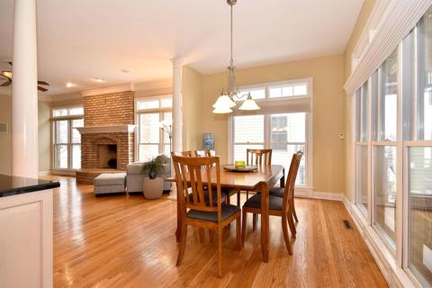 10 Union Cir, Wheaton, IL 60187 photo 16