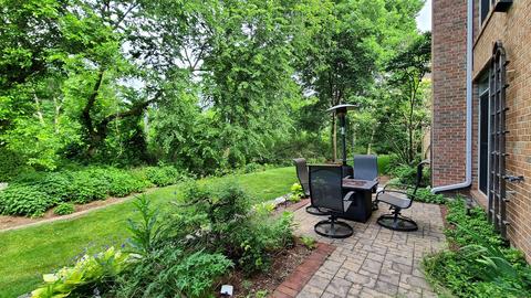 10 Union Cir, Wheaton, IL 60187 photo 37