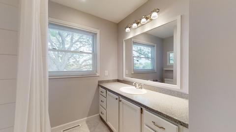 2178 High Point Dr, Lindenhurst, IL 60046 photo 24