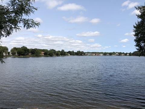 2178 High Point Dr, Lindenhurst, IL 60046 photo 4