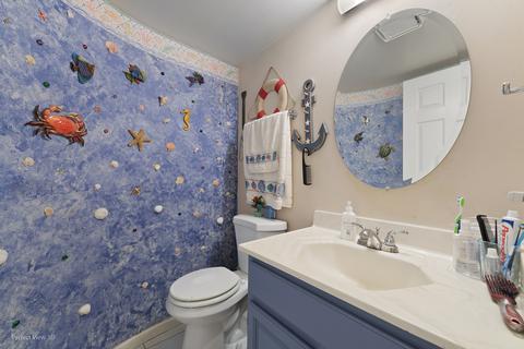 625 Hampton Cir, Elgin, IL 60120 photo 12