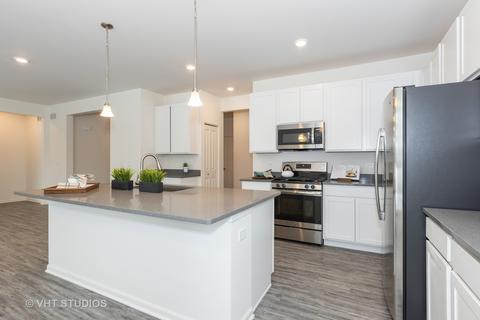 15937 S Selfridge Cir, Plainfield, IL 60586 photo 4