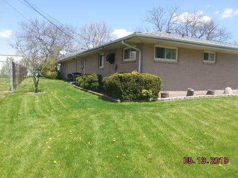 1112 E 2nd St, Belvidere, IL 61008 photo 5