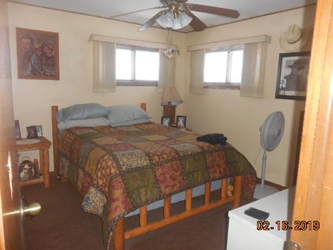 1112 E 2nd St, Belvidere, IL 61008 photo 9