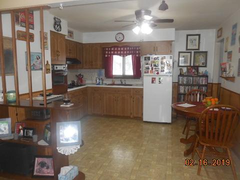 1112 E 2nd St, Belvidere, IL 61008 photo 6