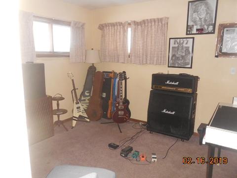 1112 E 2nd St, Belvidere, IL 61008 photo 10