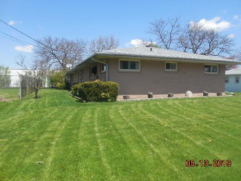 1112 E 2nd St, Belvidere, IL 61008 photo 4