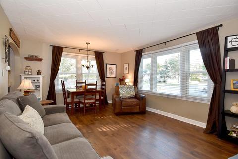 776 S Spring Rd, Elmhurst, IL 60126 photo 8