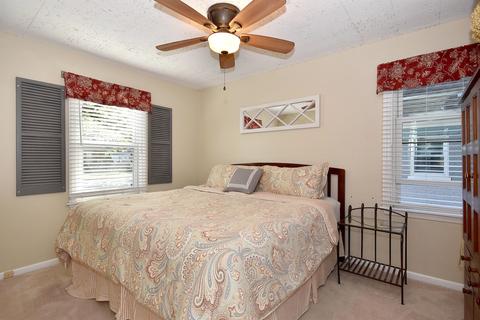 776 S Spring Rd, Elmhurst, IL 60126 photo 17