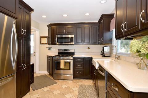 776 S Spring Rd, Elmhurst, IL 60126 photo 11