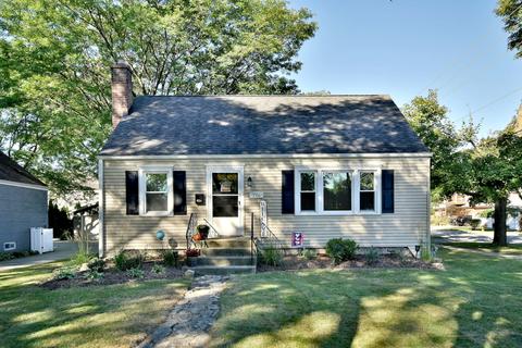 776 S Spring Rd, Elmhurst, IL 60126 photo 1