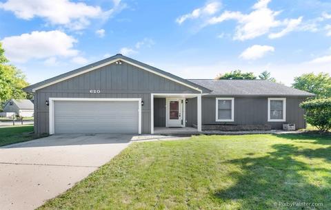 620 N Airlite St, Elgin, IL 60123 photo 1