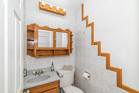 8806 Dee Rd, Des Plaines, IL 60016 photo 8
