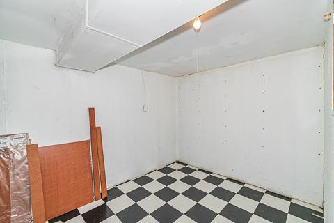 8806 Dee Rd, Des Plaines, IL 60016 photo 17