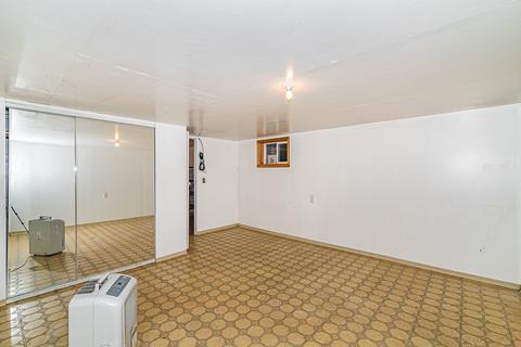 8806 Dee Rd, Des Plaines, IL 60016 photo 15