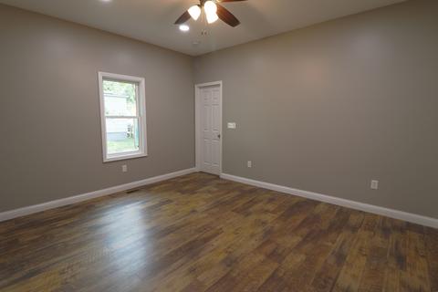 712 E Washington St, Clinton, IL 61727 photo 15