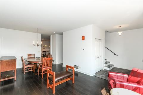 334 S Prospect Ave, Bartlett, IL 60103 photo 4