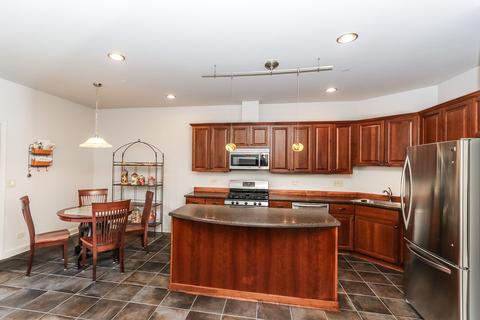 334 S Prospect Ave, Bartlett, IL 60103 photo 10