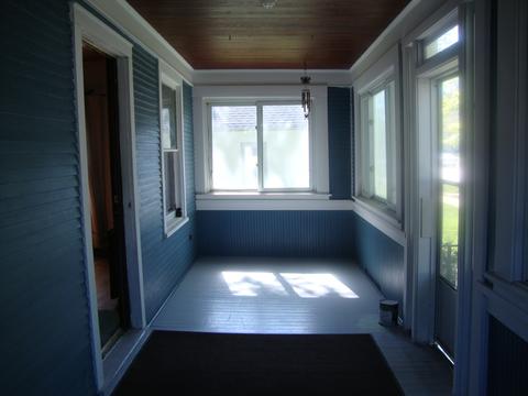 365 Silver St, Elgin, IL 60123 photo 3