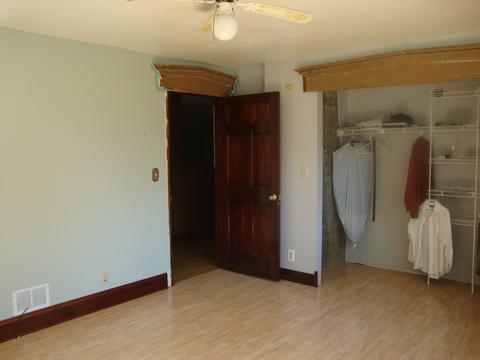 365 Silver St, Elgin, IL 60123 photo 13
