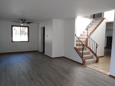 1133 Needham Rd, Naperville, IL 60563 photo 4