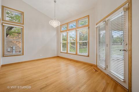 2557 Windrush Ln, Northbrook, IL 60062 photo 19