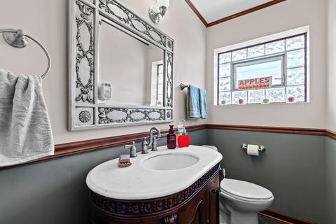 1731 Greenleaf Ave, Des Plaines, IL 60018 photo 9