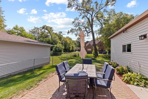 1731 Greenleaf Ave, Des Plaines, IL 60018 photo 16