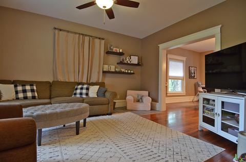 903 E Center St, Ottawa, IL 61350 photo 3