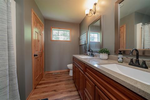 677 Biscayne Pl, Roscoe, IL 61073 photo 22
