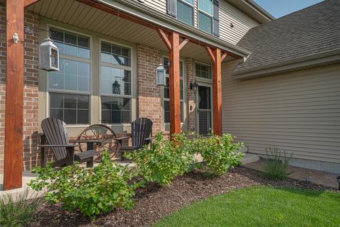 677 Biscayne Pl, Roscoe, IL 61073 photo 3