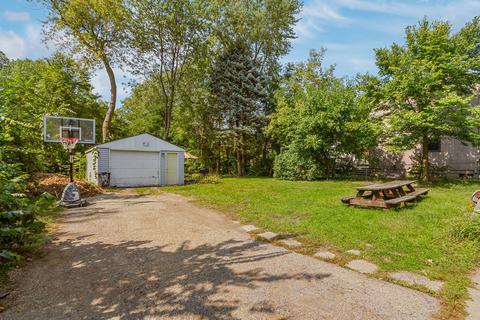601 Normal Rd, Dekalb, IL 60115 photo 2