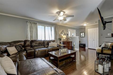 15625 Lorel Ave, Oak Forest, IL 60452 photo 2