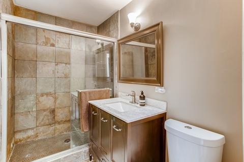 124 S Hale Ave, Bartlett, IL 60103 photo 8