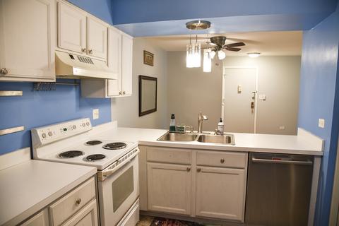 4418 Euclid Ave #1C, Rolling Meadows, IL 60008 photo 5