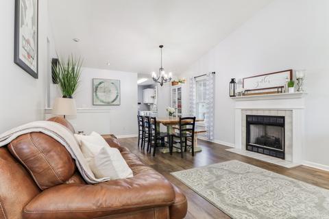 1302 Ogelthorpe Ave, Normal, IL 61761 photo 5
