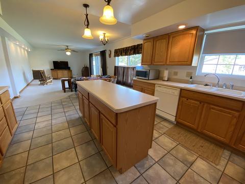 206 Susan Dr, Dwight, IL 60420 photo 8