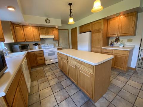 206 Susan Dr, Dwight, IL 60420 photo 7