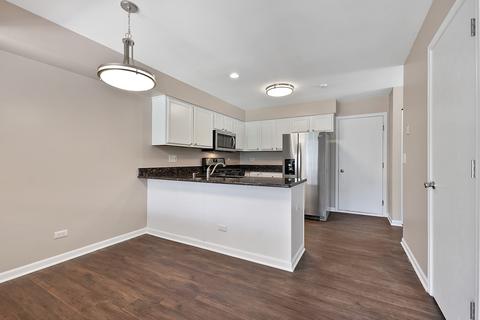 3137 Reflection Dr, Naperville, IL 60564 photo 7