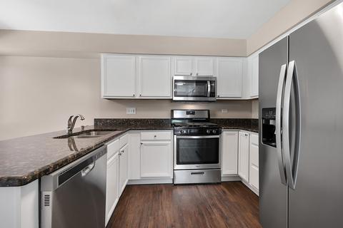 3137 Reflection Dr, Naperville, IL 60564 photo 4