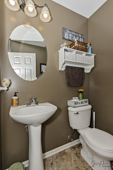 4114 Ella Ln, Johnsburg, IL 60051 photo 8