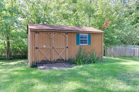 202 N Price St, Downs, IL 61736 photo 8