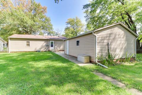202 N Price St, Downs, IL 61736 photo 7
