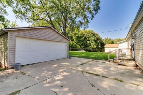 202 N Price St, Downs, IL 61736 photo 3
